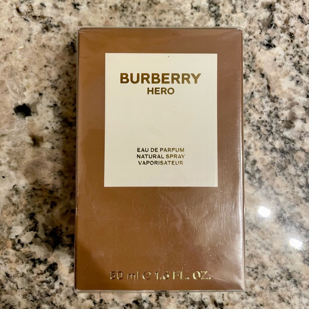 Burberry “Hero” Eau De Parfum